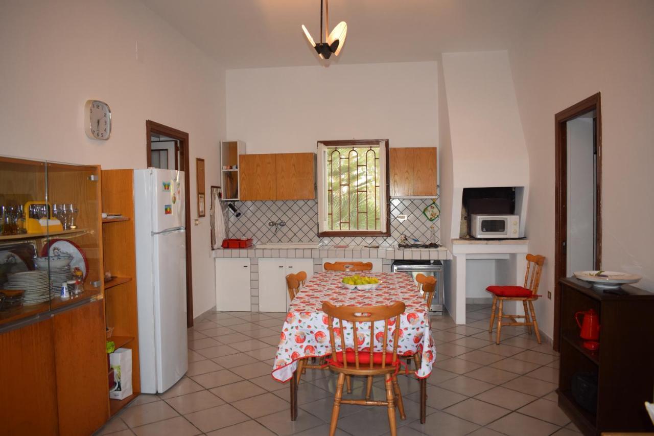 La Cecia - Casa Vacanze Nella Campagna Salentina กาวัลลีโน ดิ เลชเช ภายนอก รูปภาพ